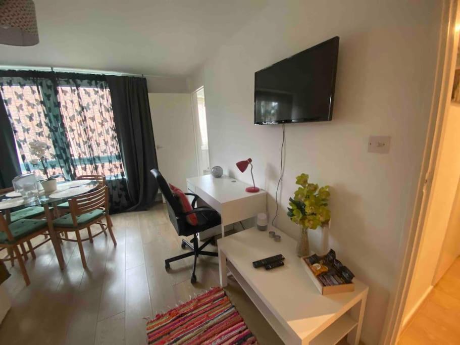 Apt 2/4People Archway/Holloway Londres Exterior foto